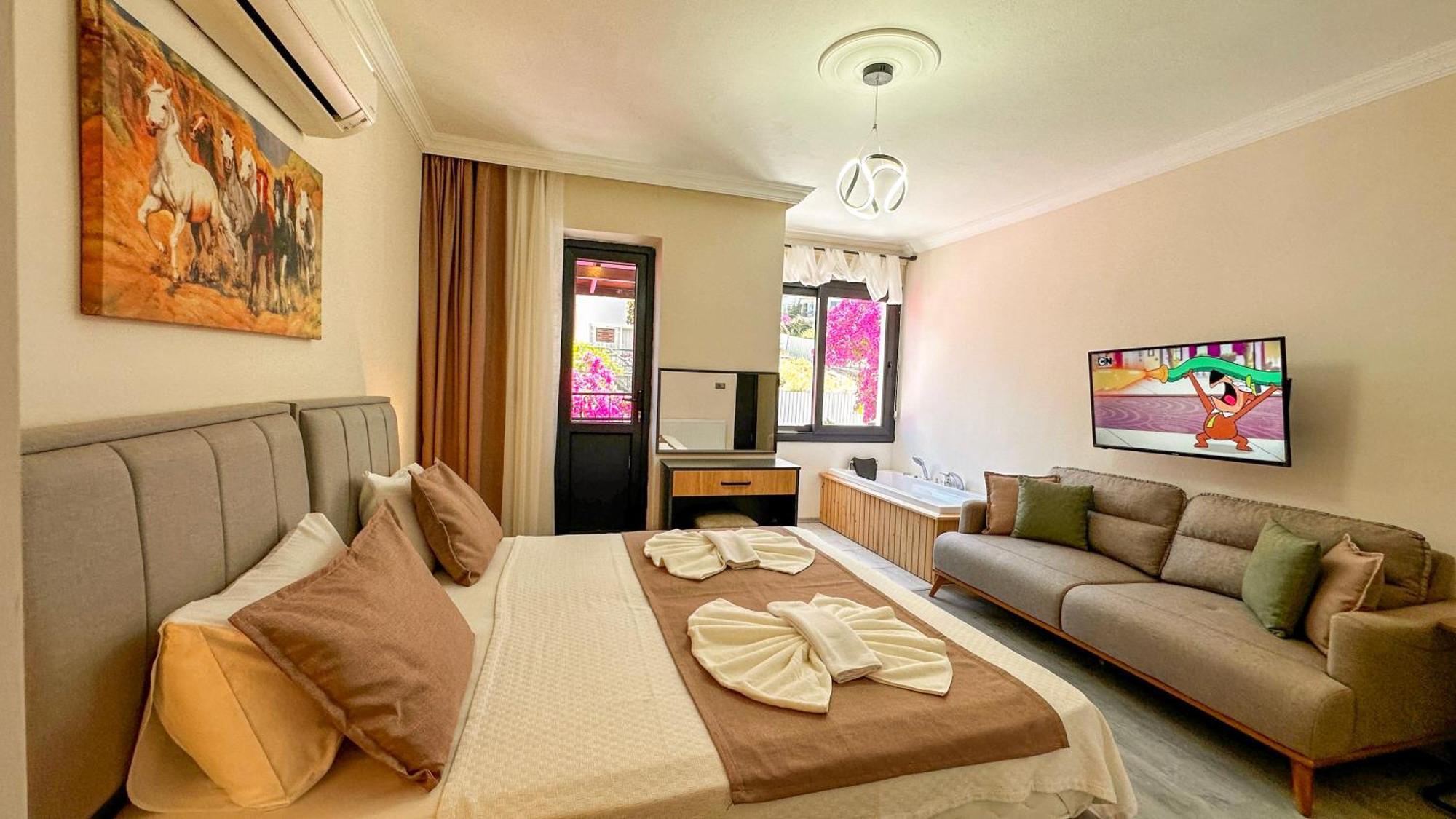Mykonut Boutique Suites Fethiye Buitenkant foto
