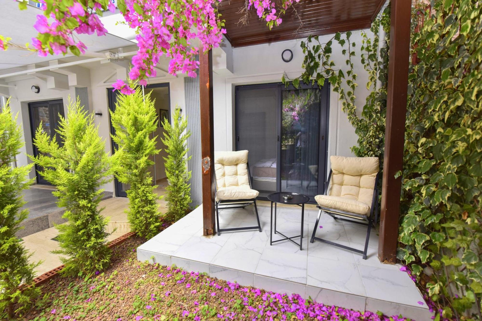 Mykonut Boutique Suites Fethiye Buitenkant foto